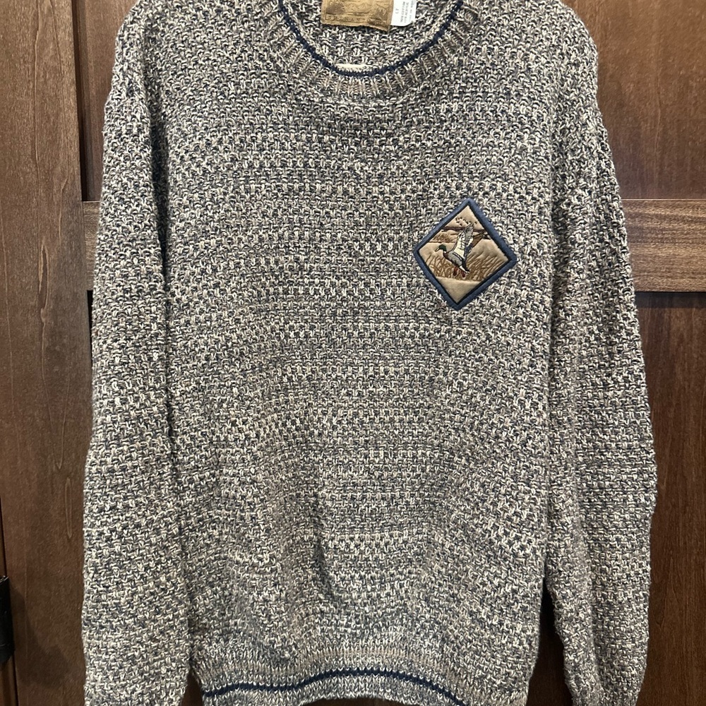Vintage Shenandoah Crewneck Sweater with Ribbed Trim and Mallard Patch
